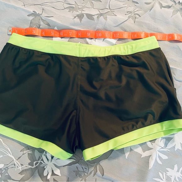 Neon Green and Black Swim Trunks - Picture 4 of 5